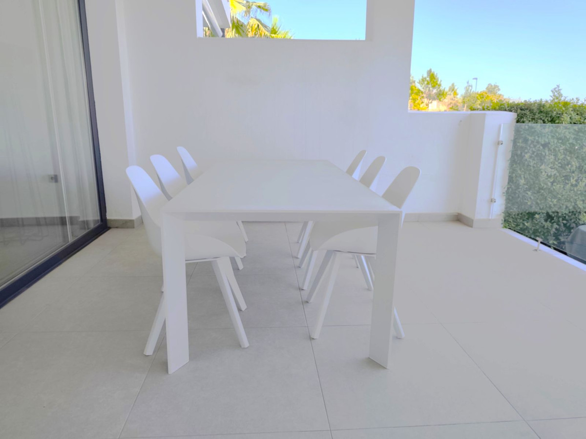 2 Bed Apartment for sale in Benalmadena Costa Del Sol, Málaga, Spain