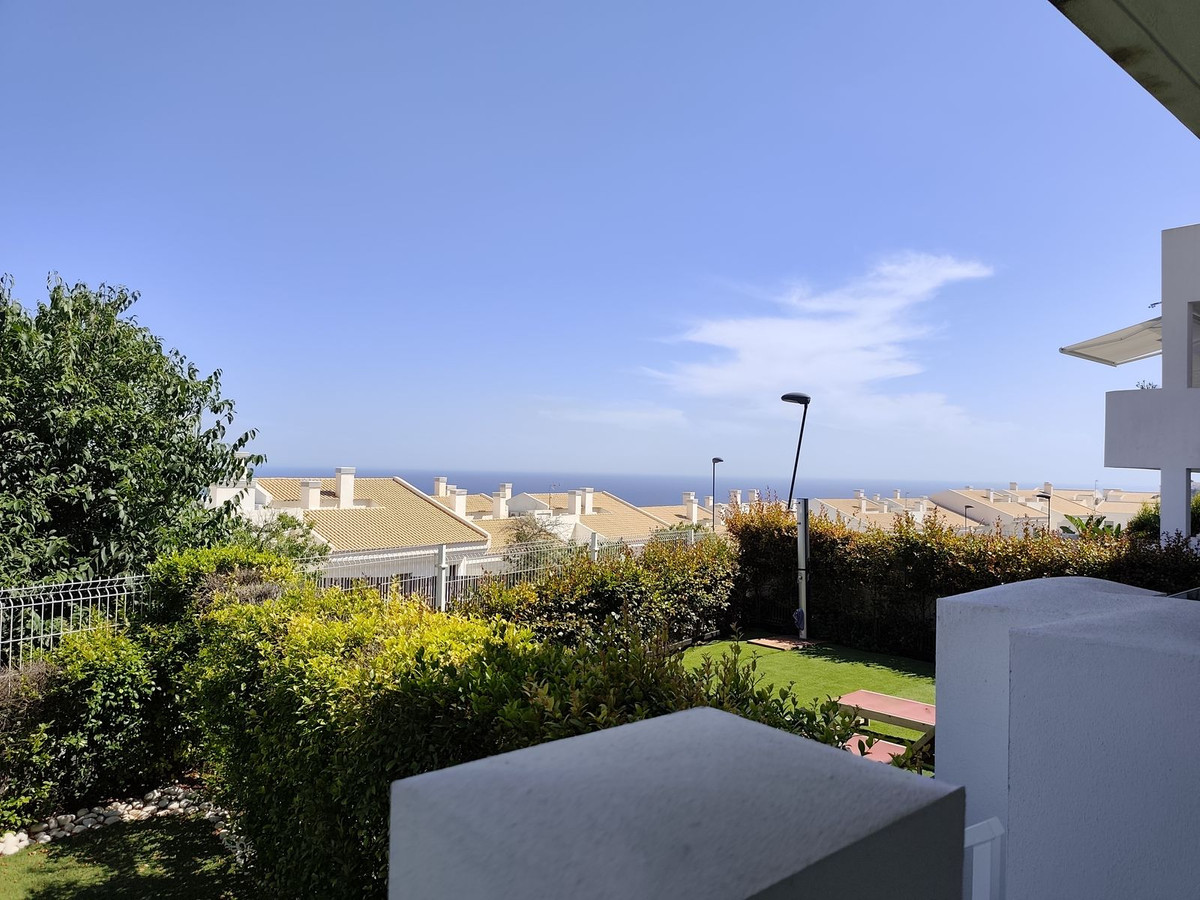 2 Bed Apartment for sale in Benalmadena Costa Del Sol, Málaga, Spain