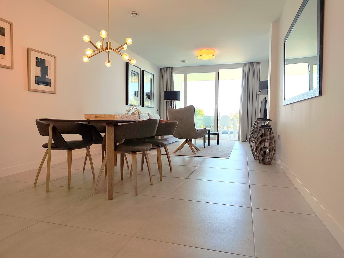 2 Bed Apartment for sale in Benalmadena Costa Del Sol, Málaga, Spain