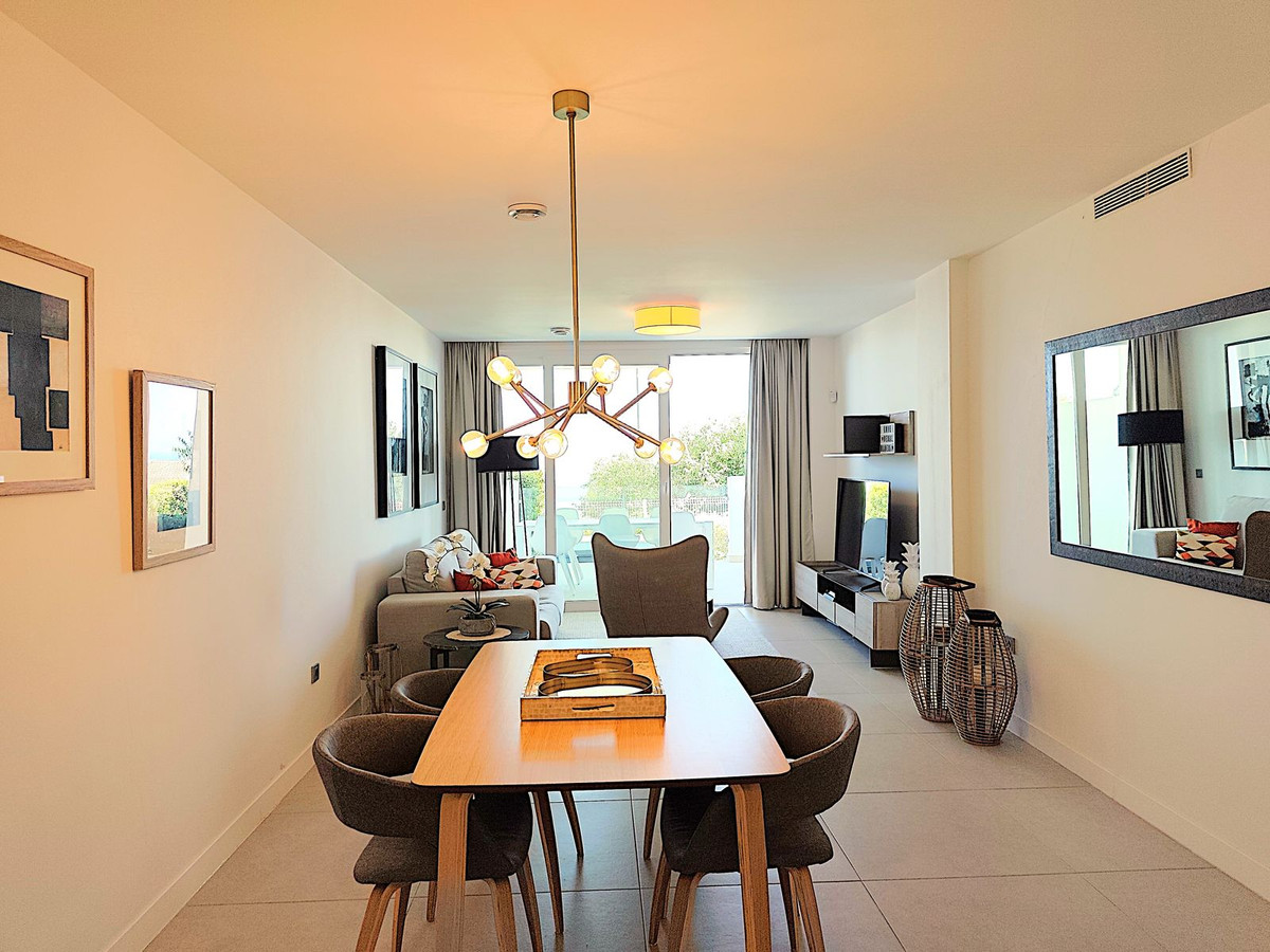 2 Bed Apartment for sale in Benalmadena Costa Del Sol, Málaga, Spain