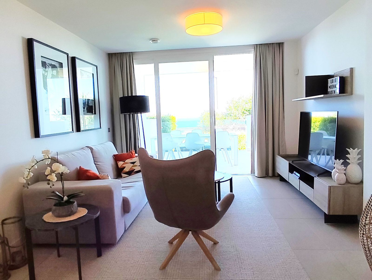 2 Bed Apartment for sale in Benalmadena Costa Del Sol, Málaga, Spain
