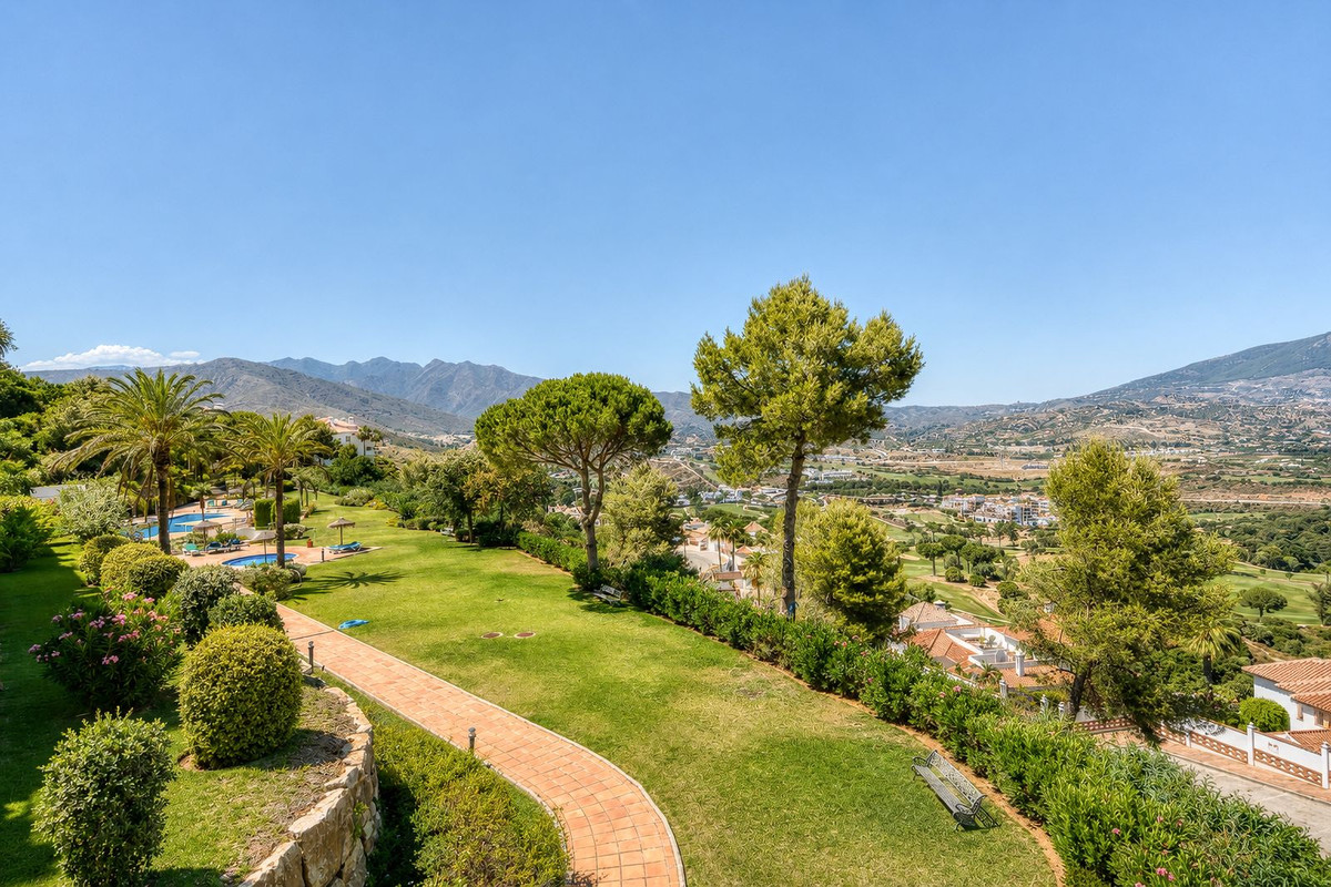 3 Bed Apartment for sale in La Cala Golf Costa Del Sol, Málaga, Spain