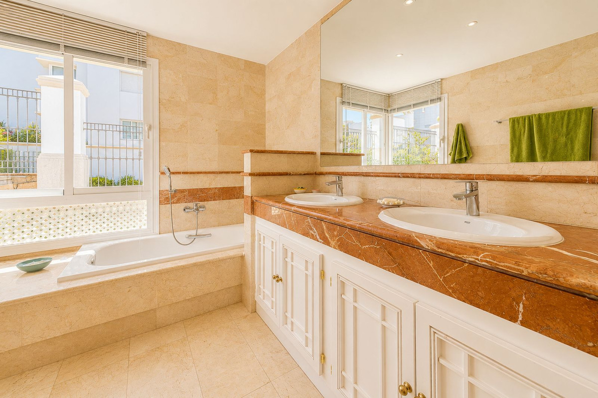 3 Bed Apartment for sale in La Cala Golf Costa Del Sol, Málaga, Spain