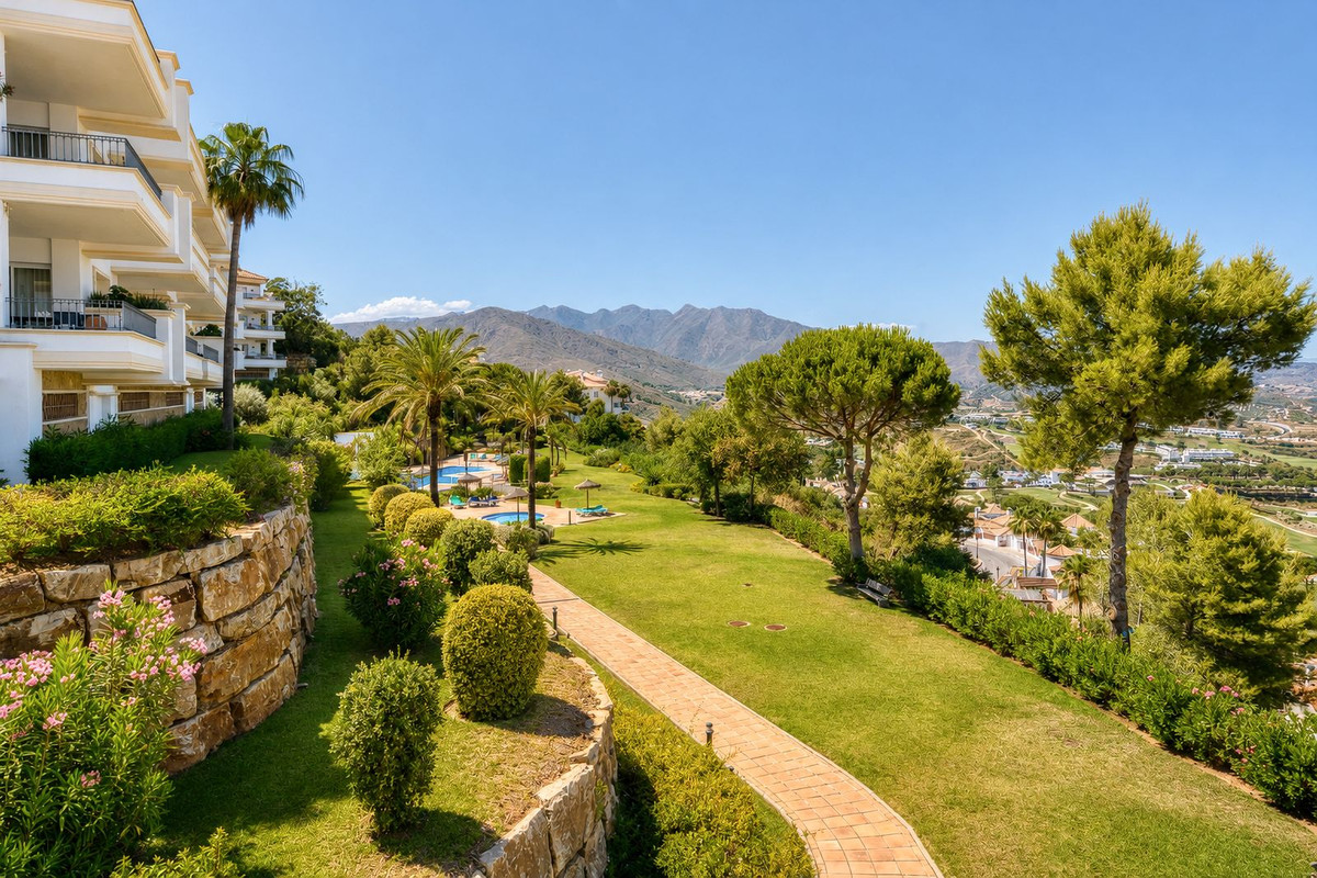 3 Bed Apartment for sale in La Cala Golf Costa Del Sol, Málaga, Spain