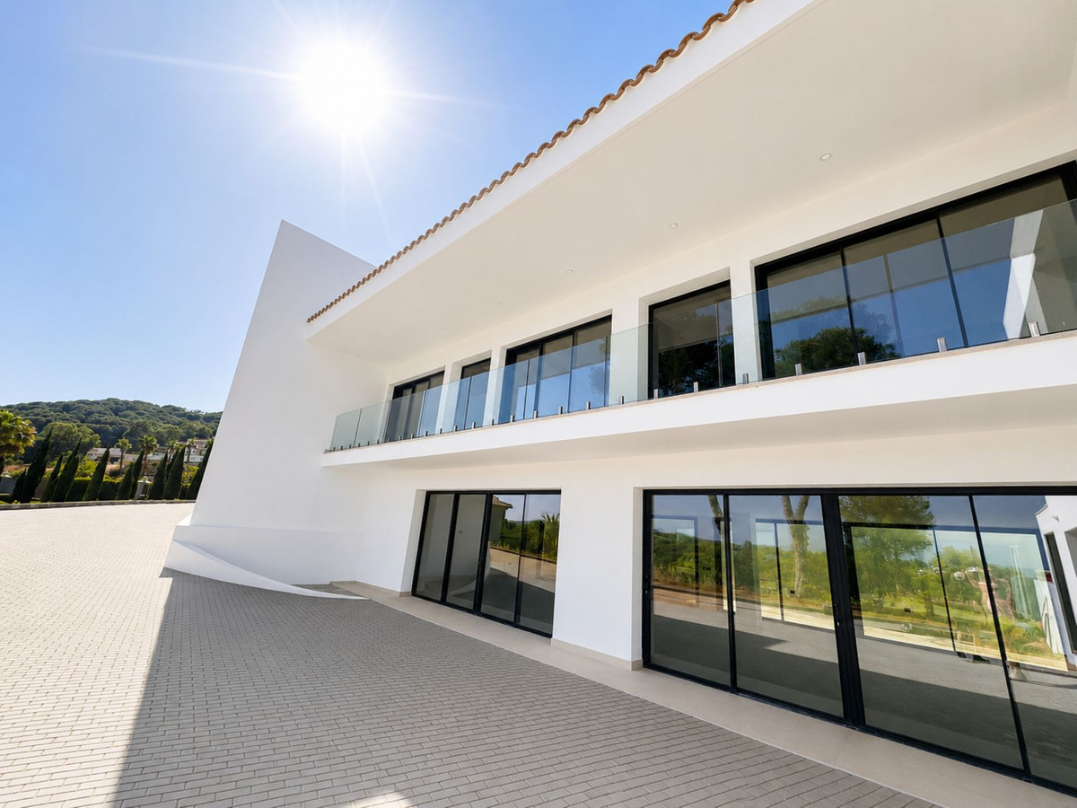5 Bed Townhouse for sale in Sotogrande Alto Costa Del Sol, Cádiz, Spain