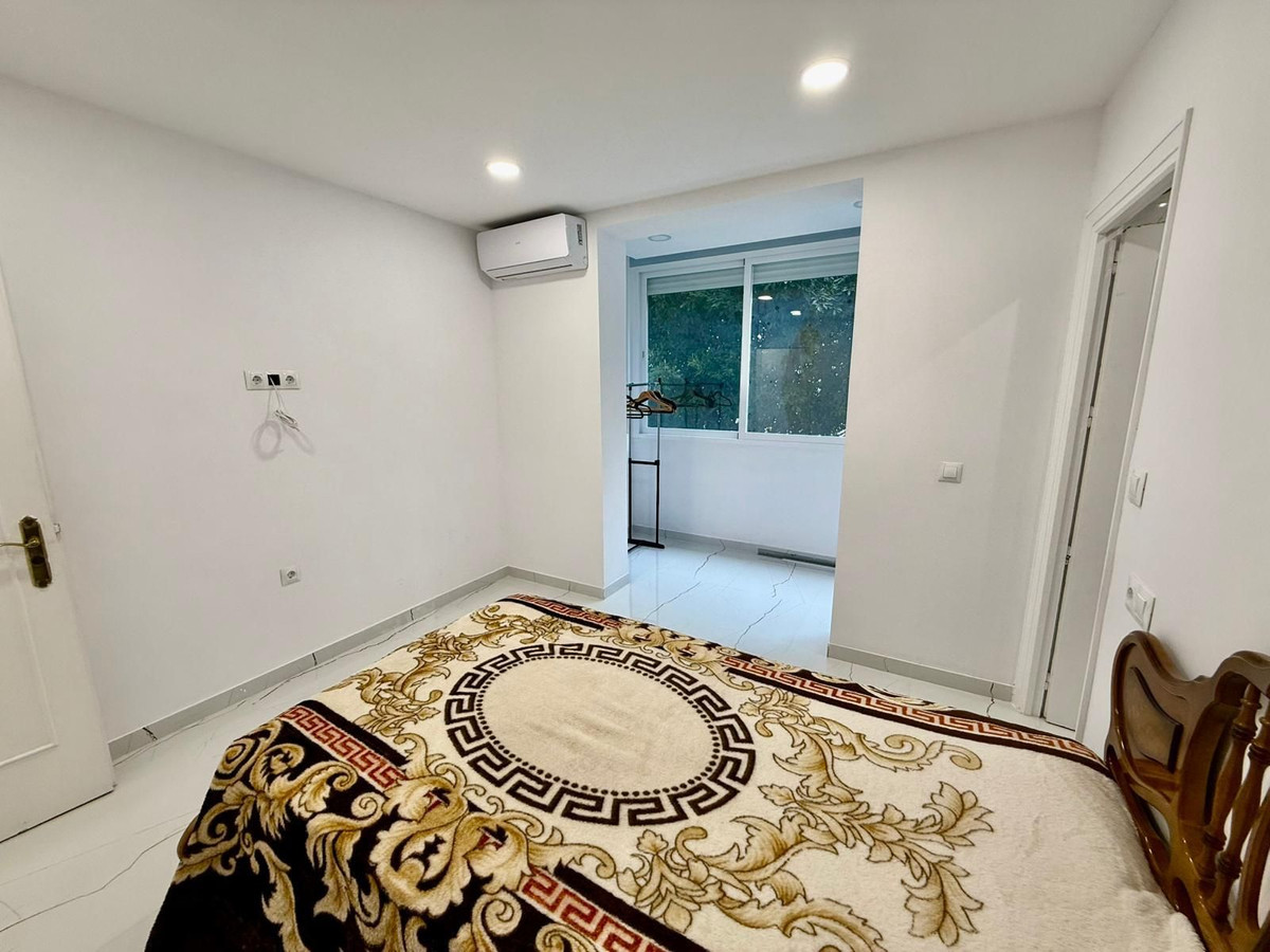 2 Bed Apartment for sale in Marbella Costa Del Sol, Málaga, Spain