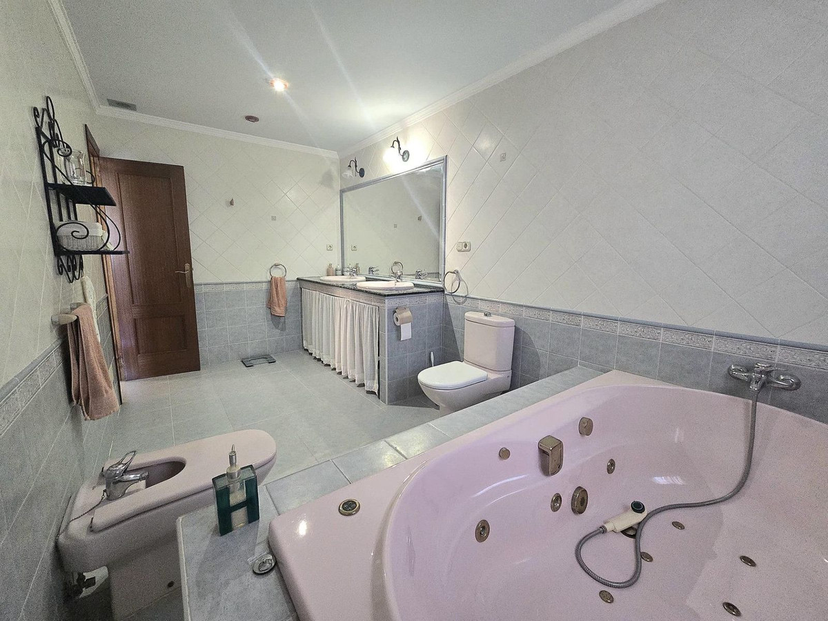 4 Bed Townhouse for sale in Puerto De La Torre Costa Del Sol, Málaga, Spain