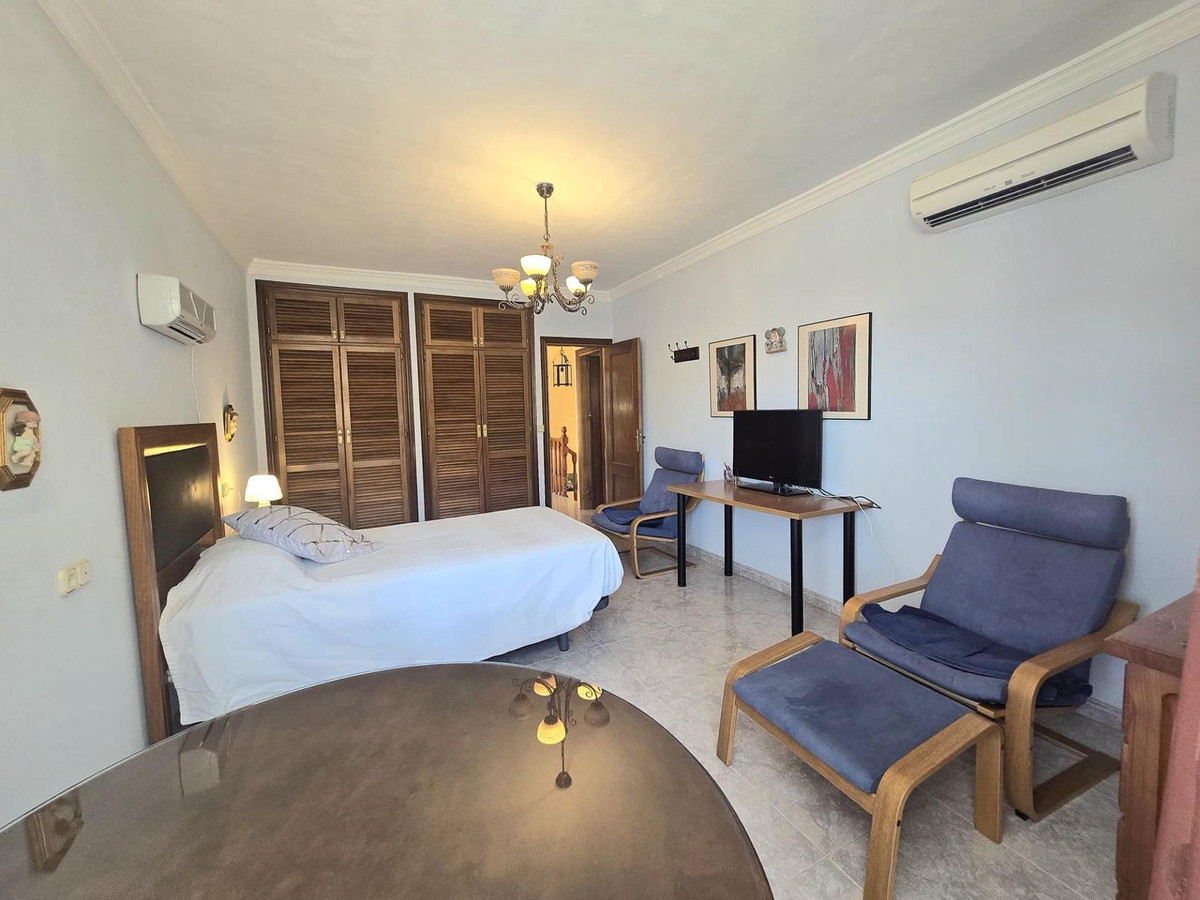 4 Bed Townhouse for sale in Puerto De La Torre Costa Del Sol, Málaga, Spain