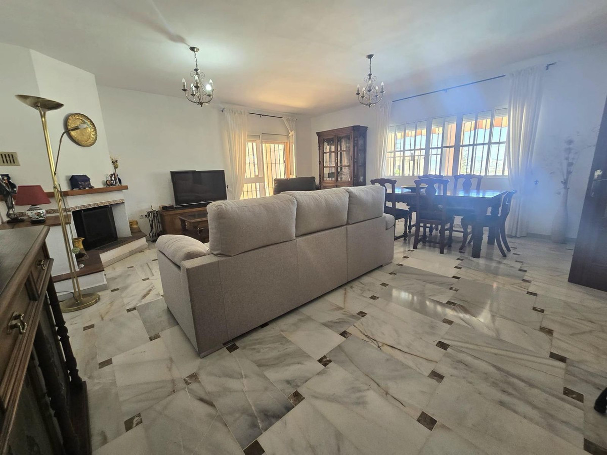 4 Bed Townhouse for sale in Puerto De La Torre Costa Del Sol, Málaga, Spain