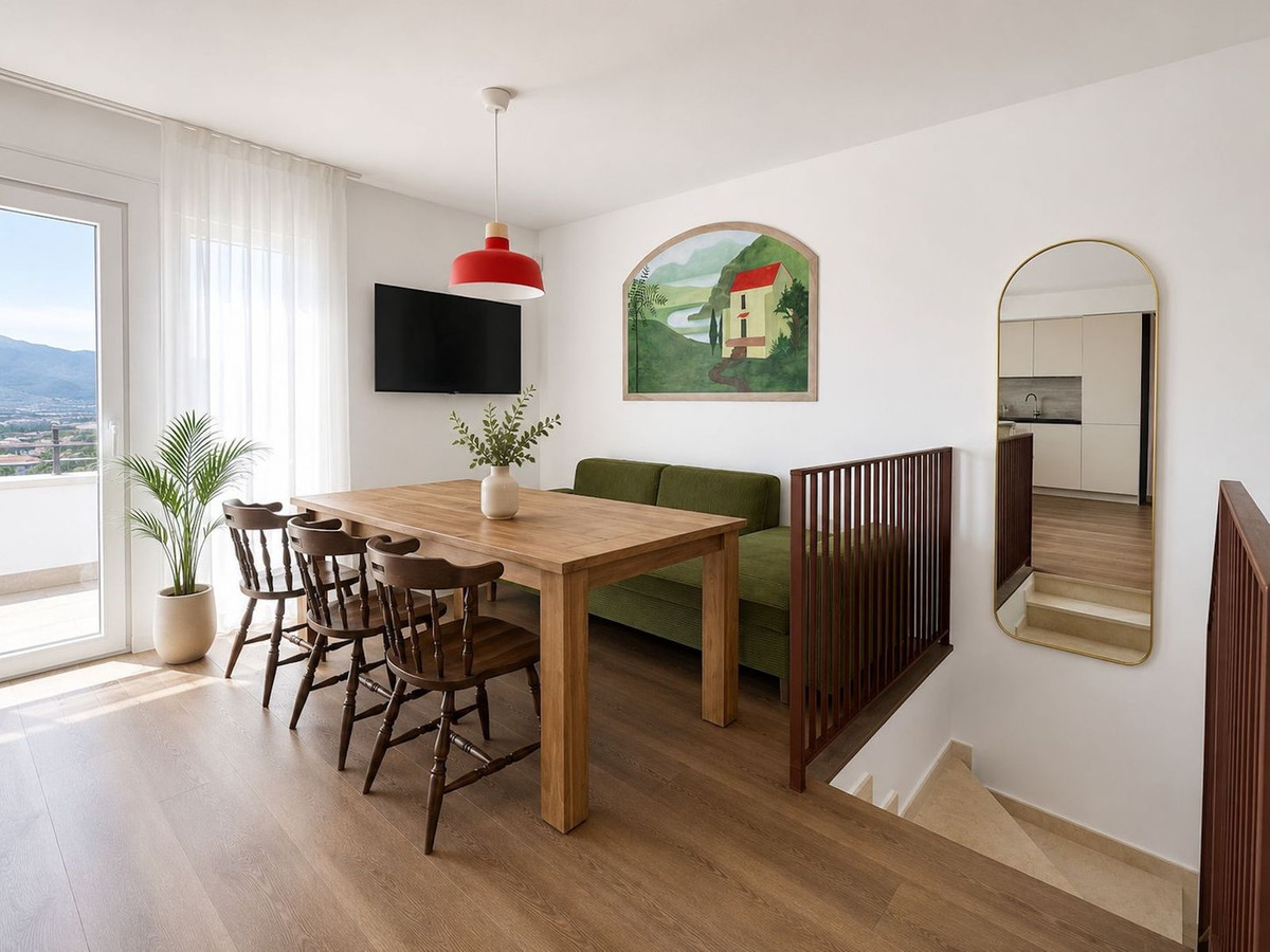 2 Bed Townhouse for sale in Coín Costa Del Sol, Málaga, Spain
