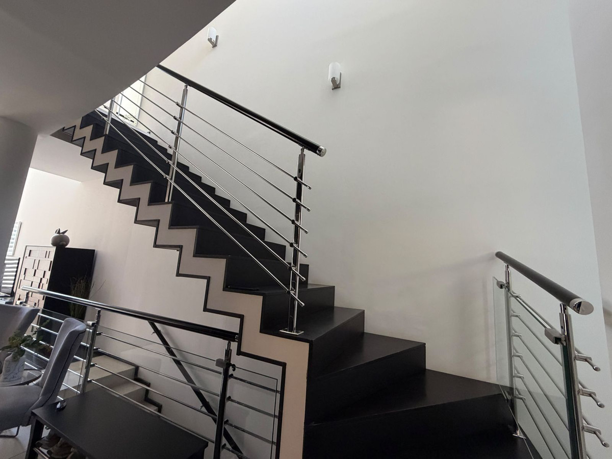 2 Bed Townhouse for sale in Sierra Blanca Costa Del Sol, Málaga, Spain