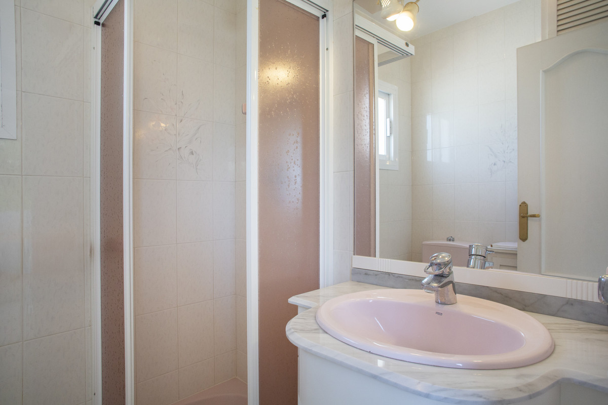4 Bed Townhouse for sale in Guadalmina Baja Costa Del Sol, Málaga, Spain