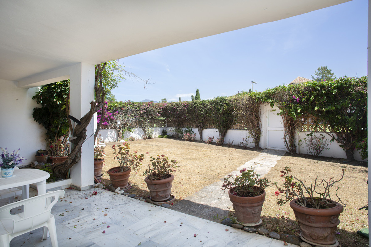 4 Bed Townhouse for sale in Guadalmina Baja Costa Del Sol, Málaga, Spain