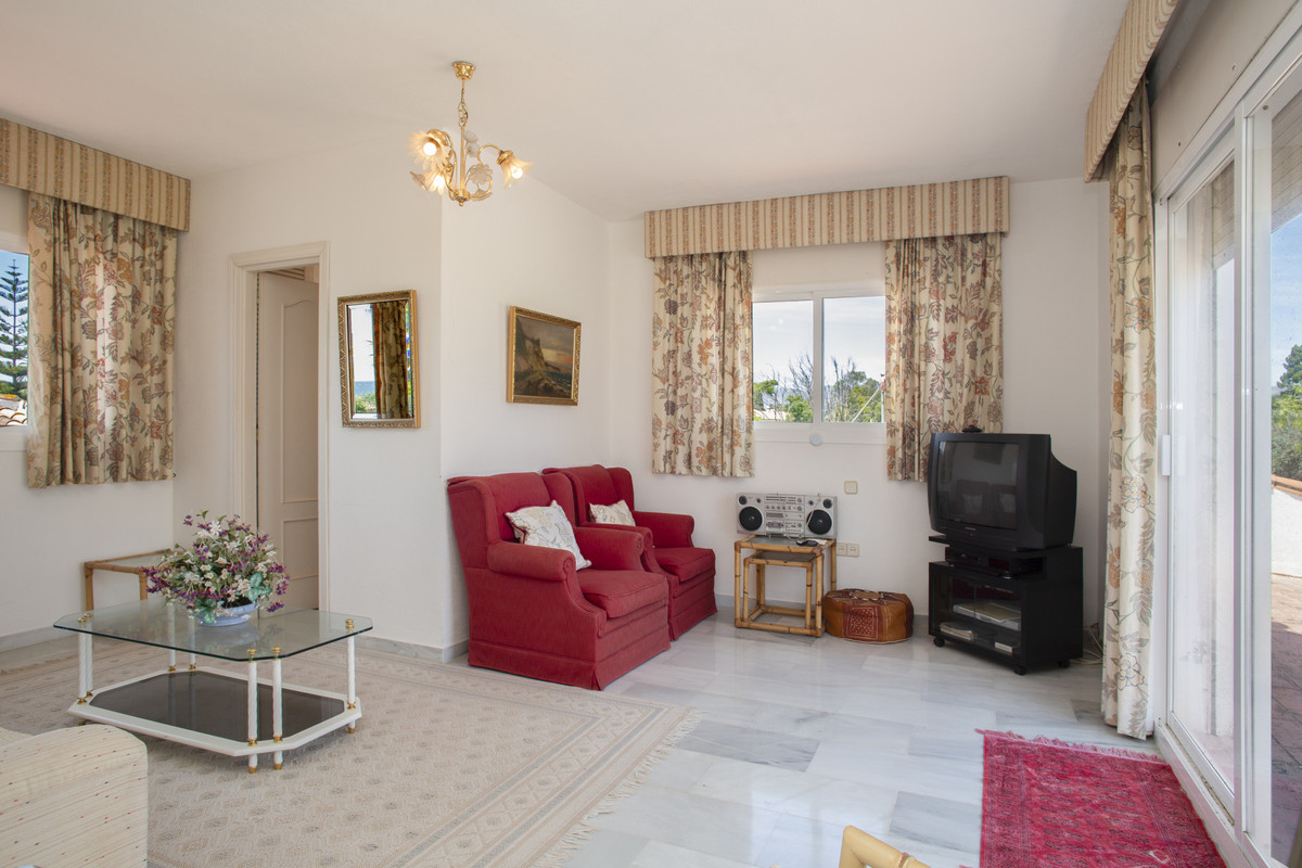 4 Bed Townhouse for sale in Guadalmina Baja Costa Del Sol, Málaga, Spain