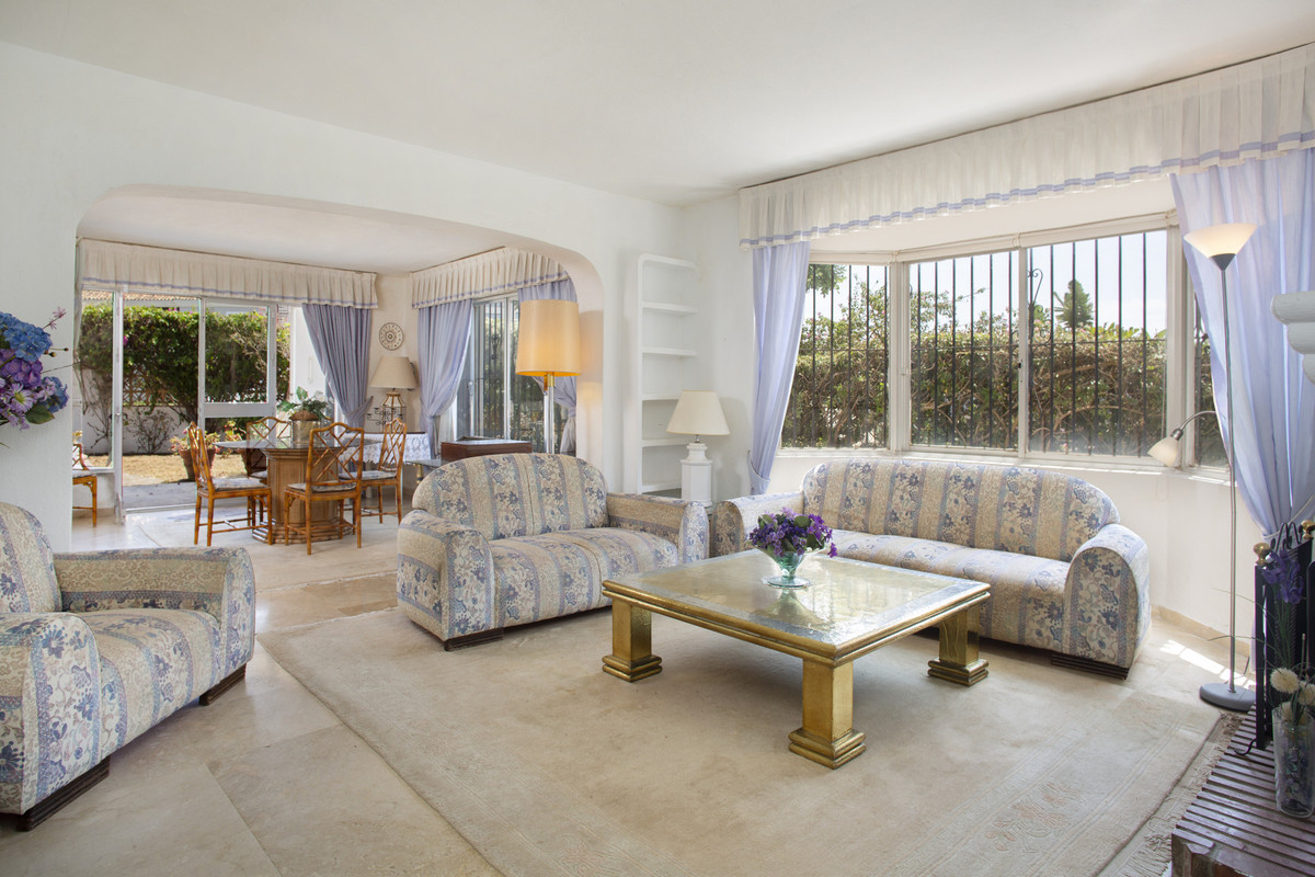 4 Bed Townhouse for sale in Guadalmina Baja Costa Del Sol, Málaga, Spain