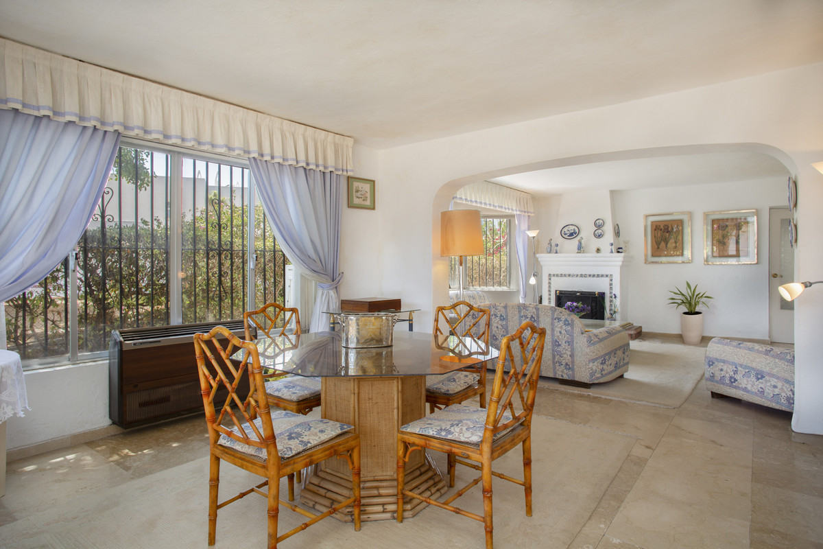 4 Bed Townhouse for sale in Guadalmina Baja Costa Del Sol, Málaga, Spain