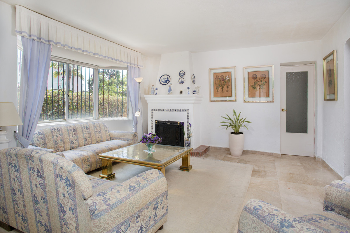 4 Bed Townhouse for sale in Guadalmina Baja Costa Del Sol, Málaga, Spain