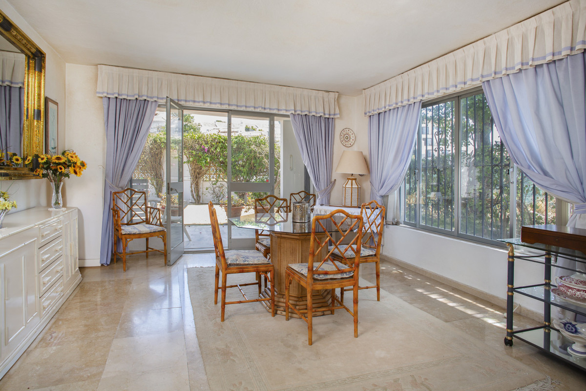 4 Bed Townhouse for sale in Guadalmina Baja Costa Del Sol, Málaga, Spain