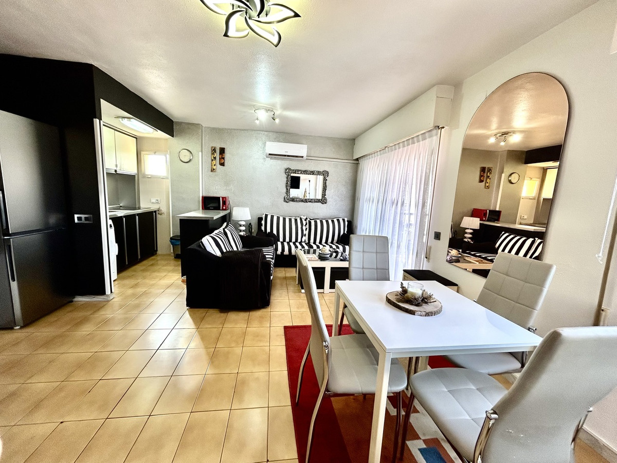 1 Bed Apartment for sale in Torrevieja Costa Blanca, Alicante, Spain