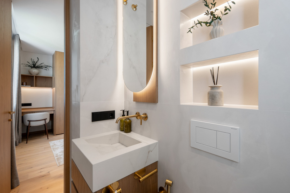 3 Bed Apartment for sale in Los Monteros Costa Del Sol, Málaga, Spain