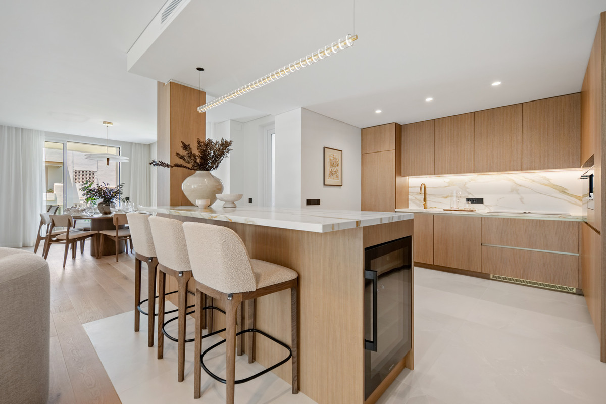 3 Bed Apartment for sale in Los Monteros Costa Del Sol, Málaga, Spain