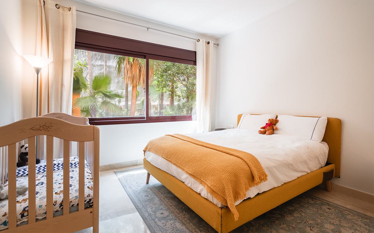 2 Bed Apartment for sale in Benahavís Costa Del Sol, Málaga, Spain