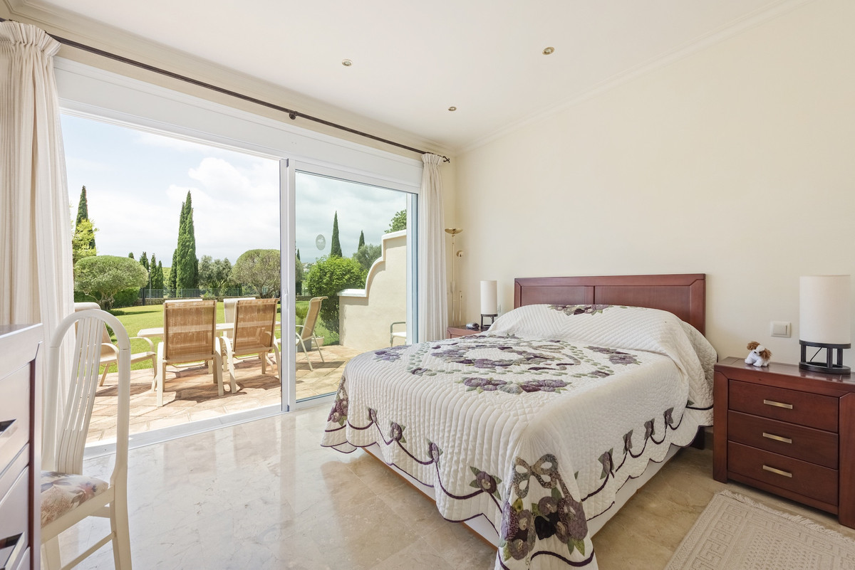 1 Bed Apartment for sale in Los Flamingos Costa Del Sol, Málaga, Spain
