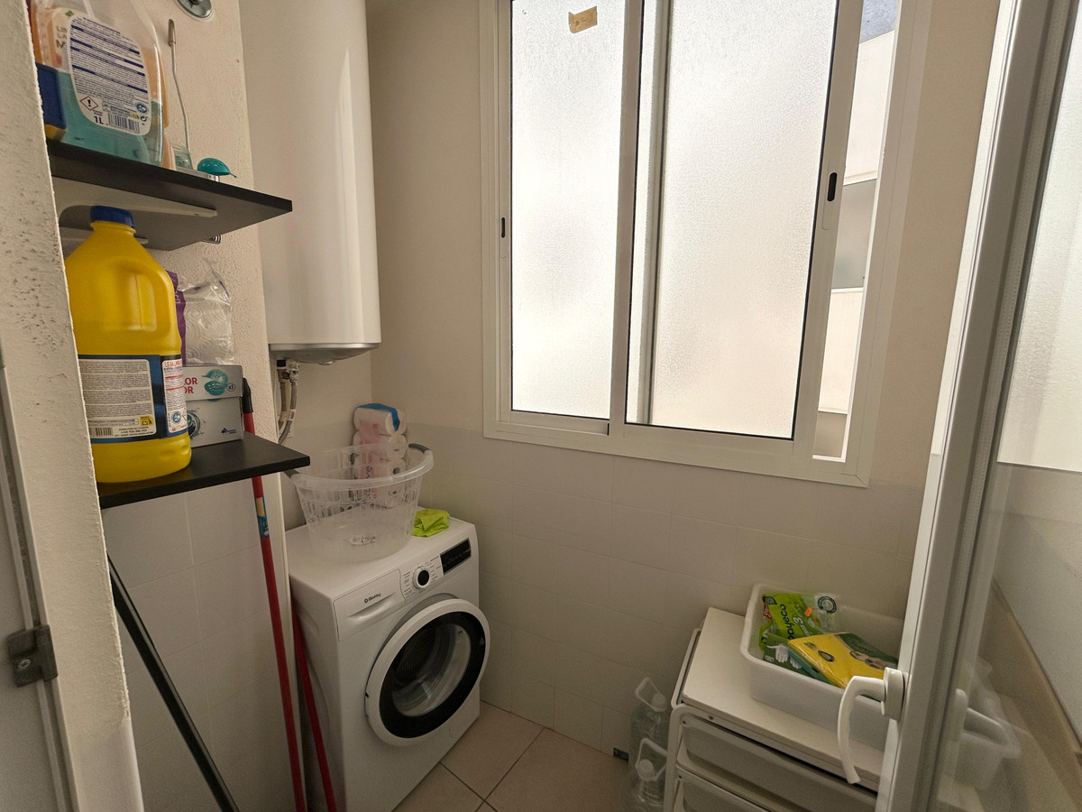 3 Bed Apartment for sale in Nueva Andalucía Costa Del Sol, Málaga, Spain