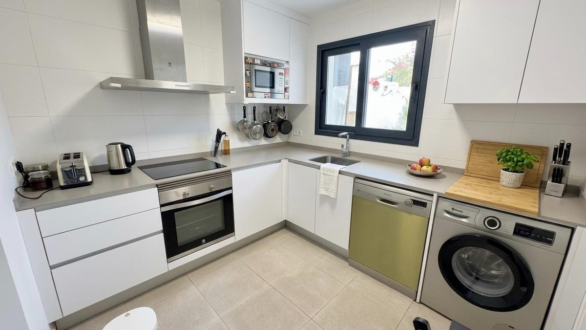 Se vende Adosada de 2 dormitorios en Costa Del Sol, Málaga, España