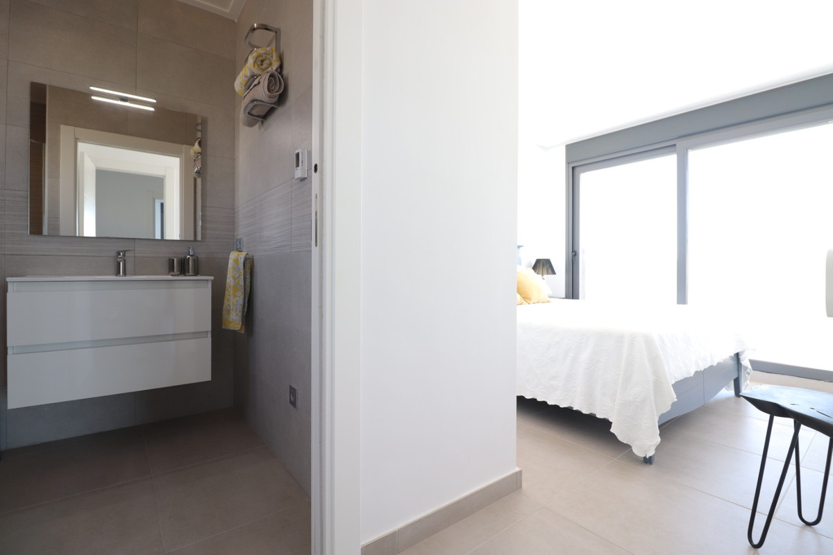 3 Bed Townhouse for sale in Benimar Costa Blanca, Alicante, Spain