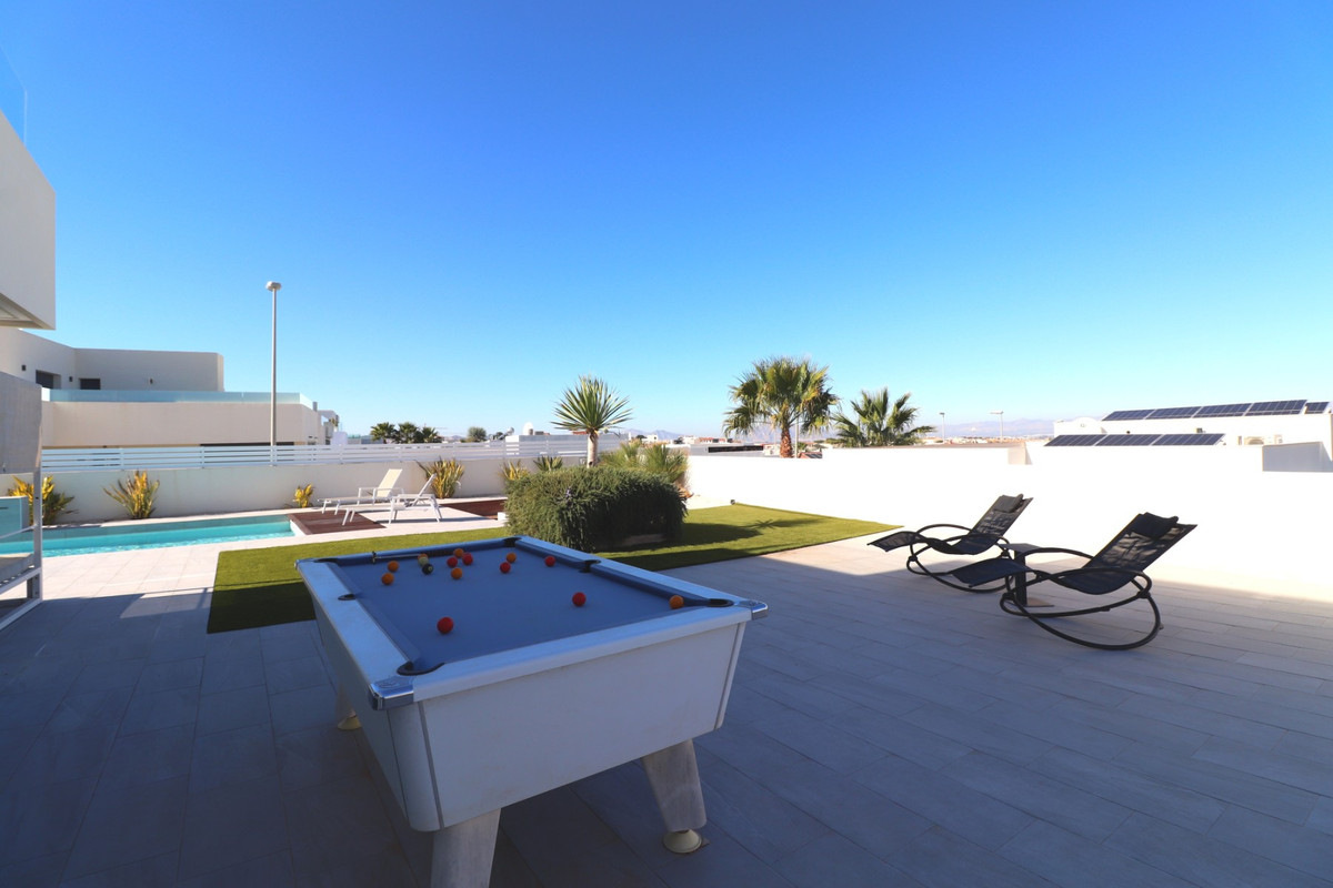 3 Bed Townhouse for sale in Benimar Costa Blanca, Alicante, Spain