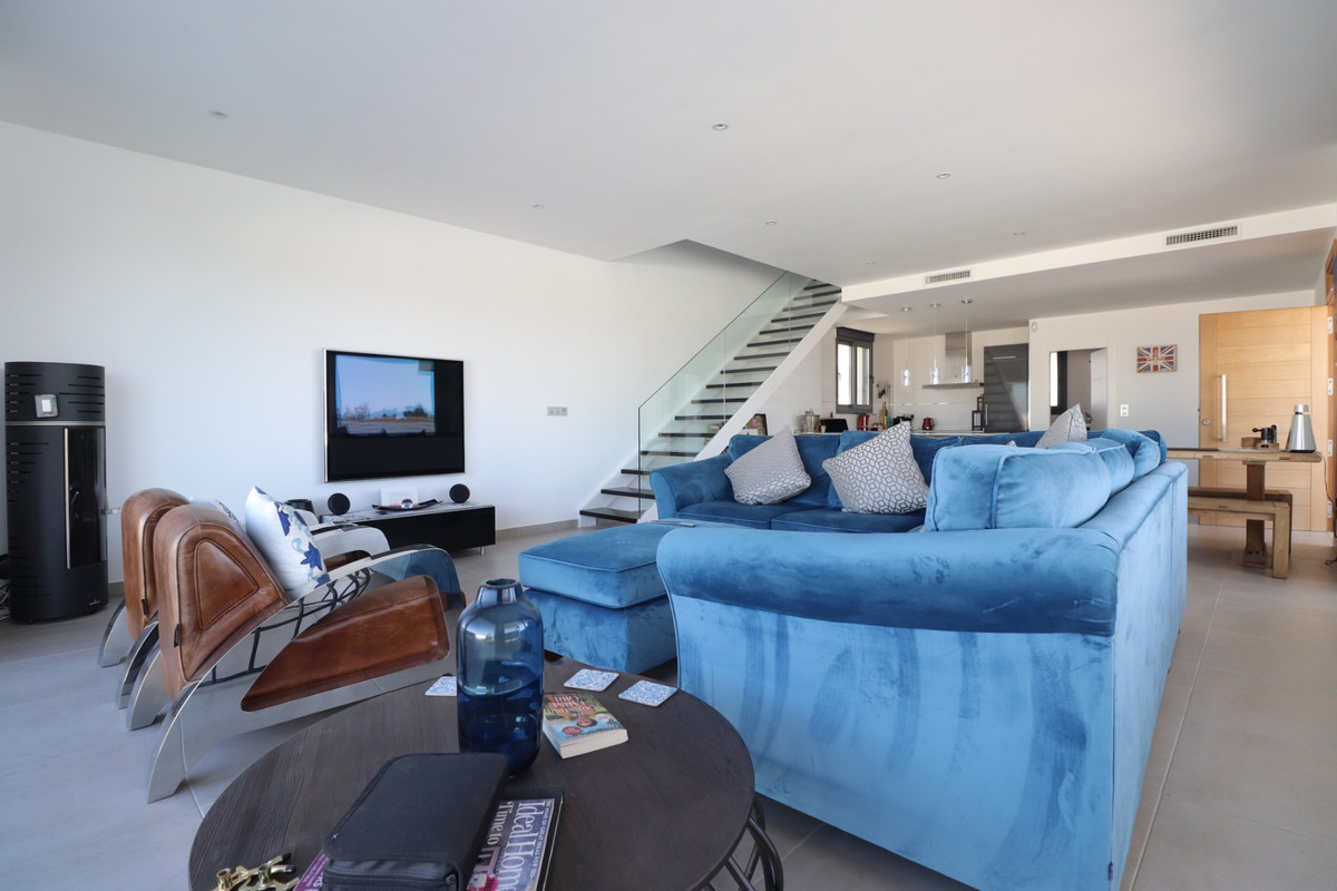 3 Bed Townhouse for sale in Benimar Costa Blanca, Alicante, Spain