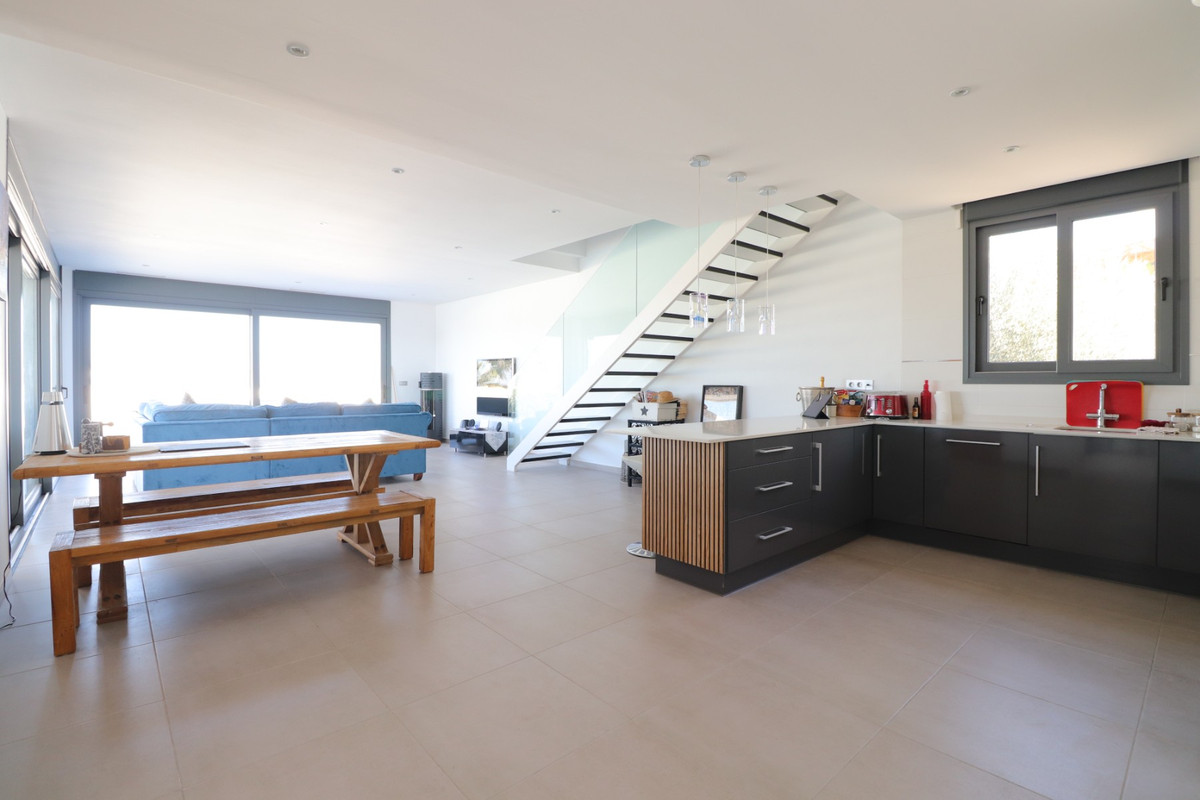 3 Bed Townhouse for sale in Benimar Costa Blanca, Alicante, Spain
