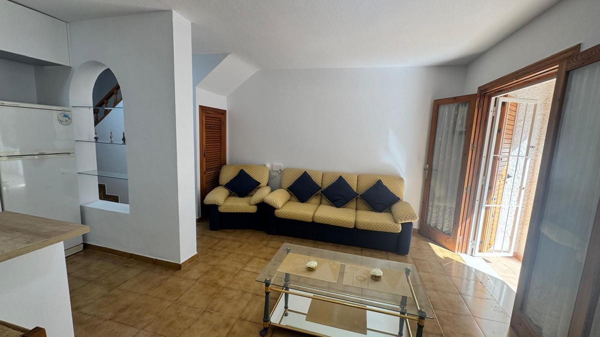 Se vende Adosada de 3 dormitorios en Costa Blanca, Alicante, España