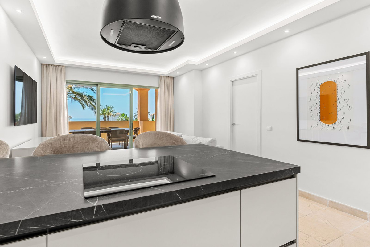 3 Bed Apartment for sale in Los Flamingos Costa Del Sol, Málaga, Spain