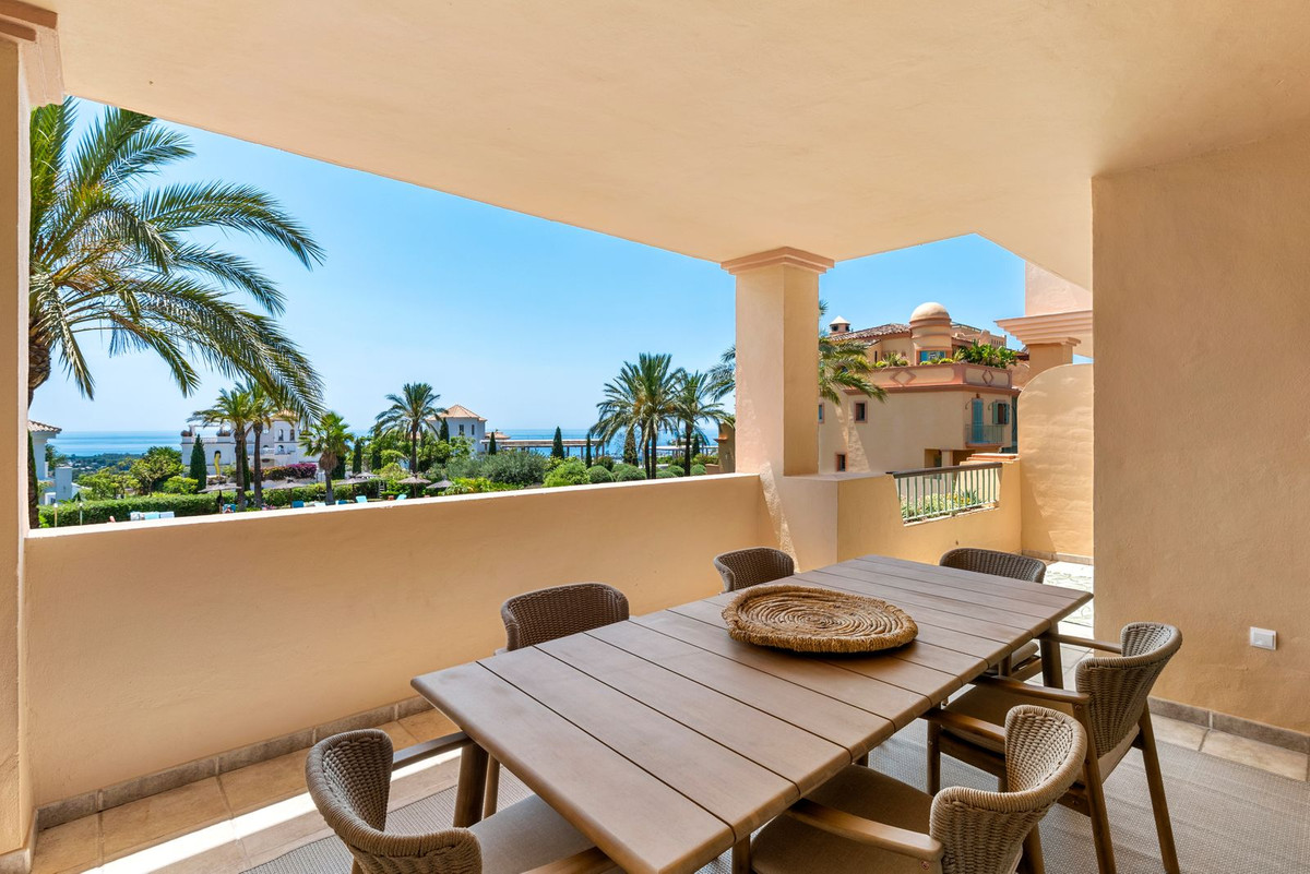 3 Bed Apartment for sale in Los Flamingos Costa Del Sol, Málaga, Spain