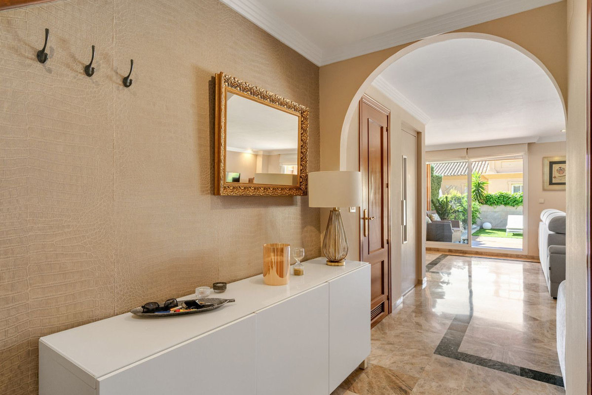3 Bed Townhouse for sale in Estepona Costa Del Sol, Málaga, Spain