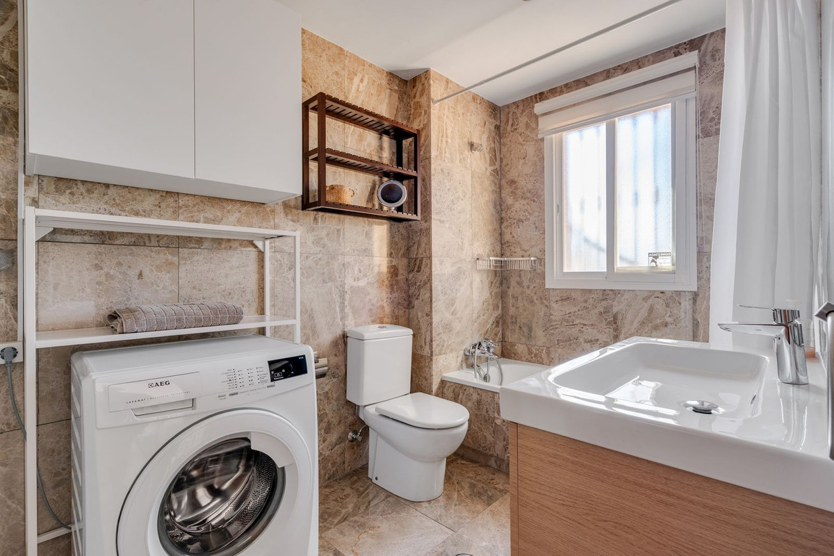 3 Bed Townhouse for sale in Estepona Costa Del Sol, Málaga, Spain