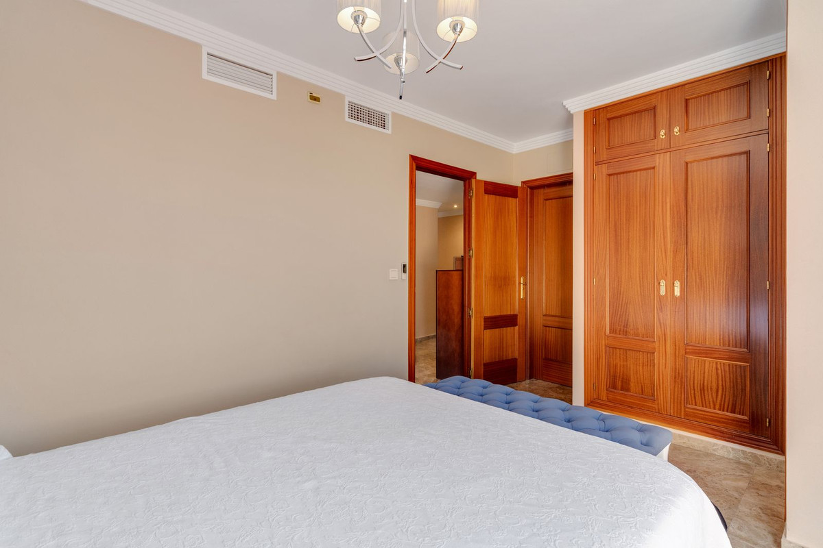 3 Bed Townhouse for sale in Estepona Costa Del Sol, Málaga, Spain