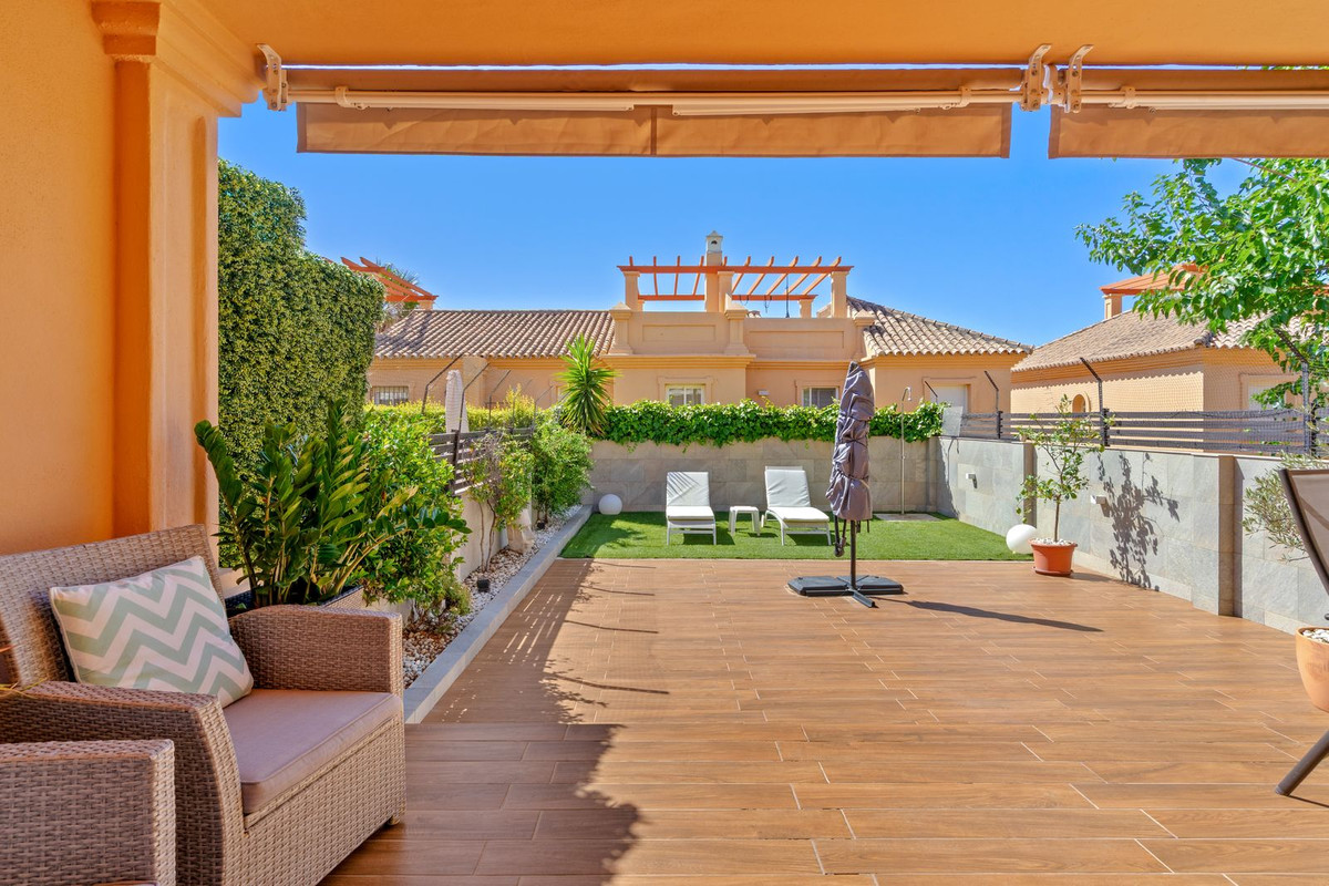 3 Bed Townhouse for sale in Estepona Costa Del Sol, Málaga, Spain