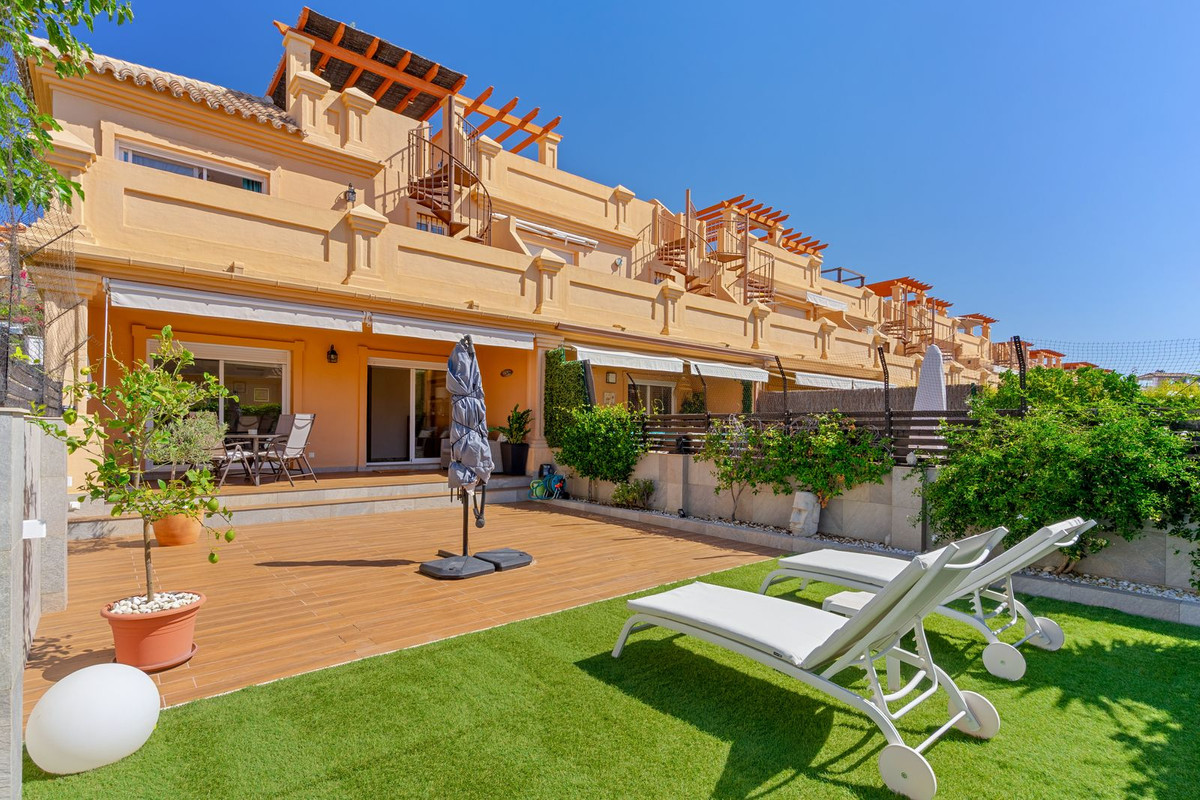 3 Bed Townhouse for sale in Estepona Costa Del Sol, Málaga, Spain
