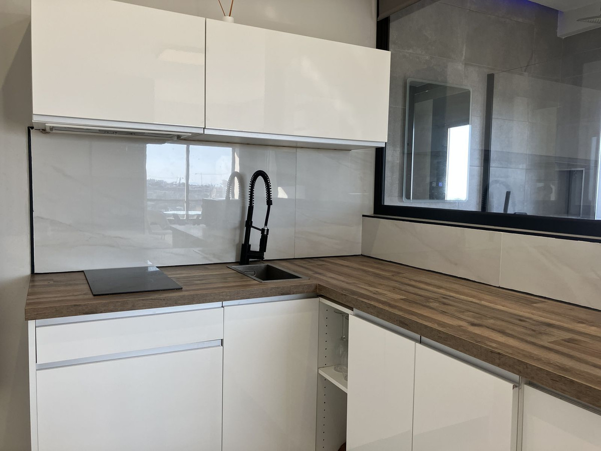 1 Bed Apartment for sale in Aloha Costa Del Sol, Málaga, Spain