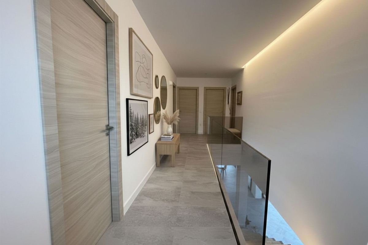4 Bed Townhouse for sale in Coín Costa Del Sol, Málaga, Spain