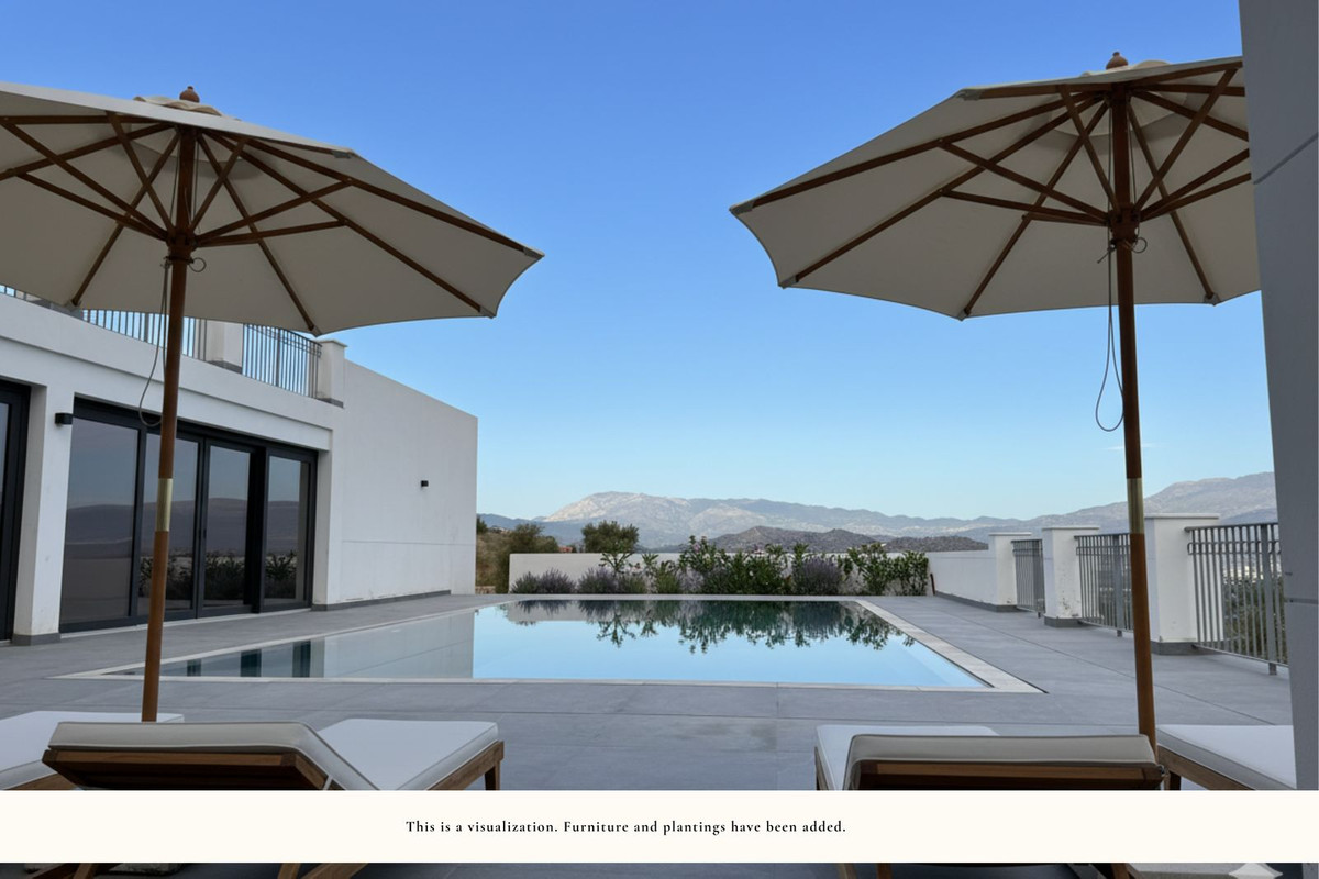 4 Bed Townhouse for sale in Coín Costa Del Sol, Málaga, Spain