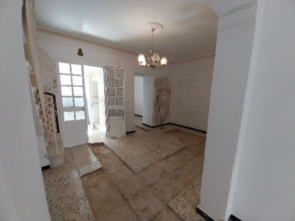 4 Bed Townhouse for sale in Alhaurín El Grande Costa Del Sol, Málaga, Spain