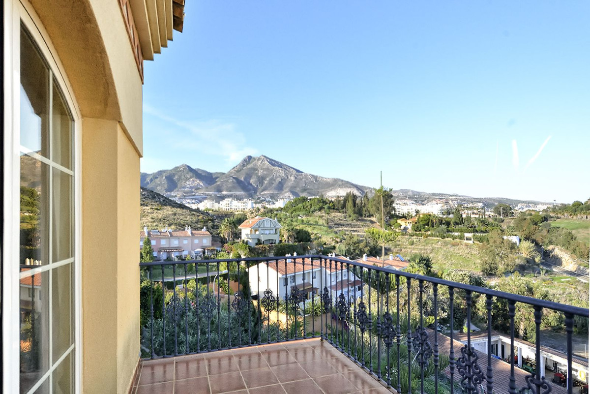 3 Bed Townhouse for sale in Torrequebrada Costa Del Sol, Málaga, Spain