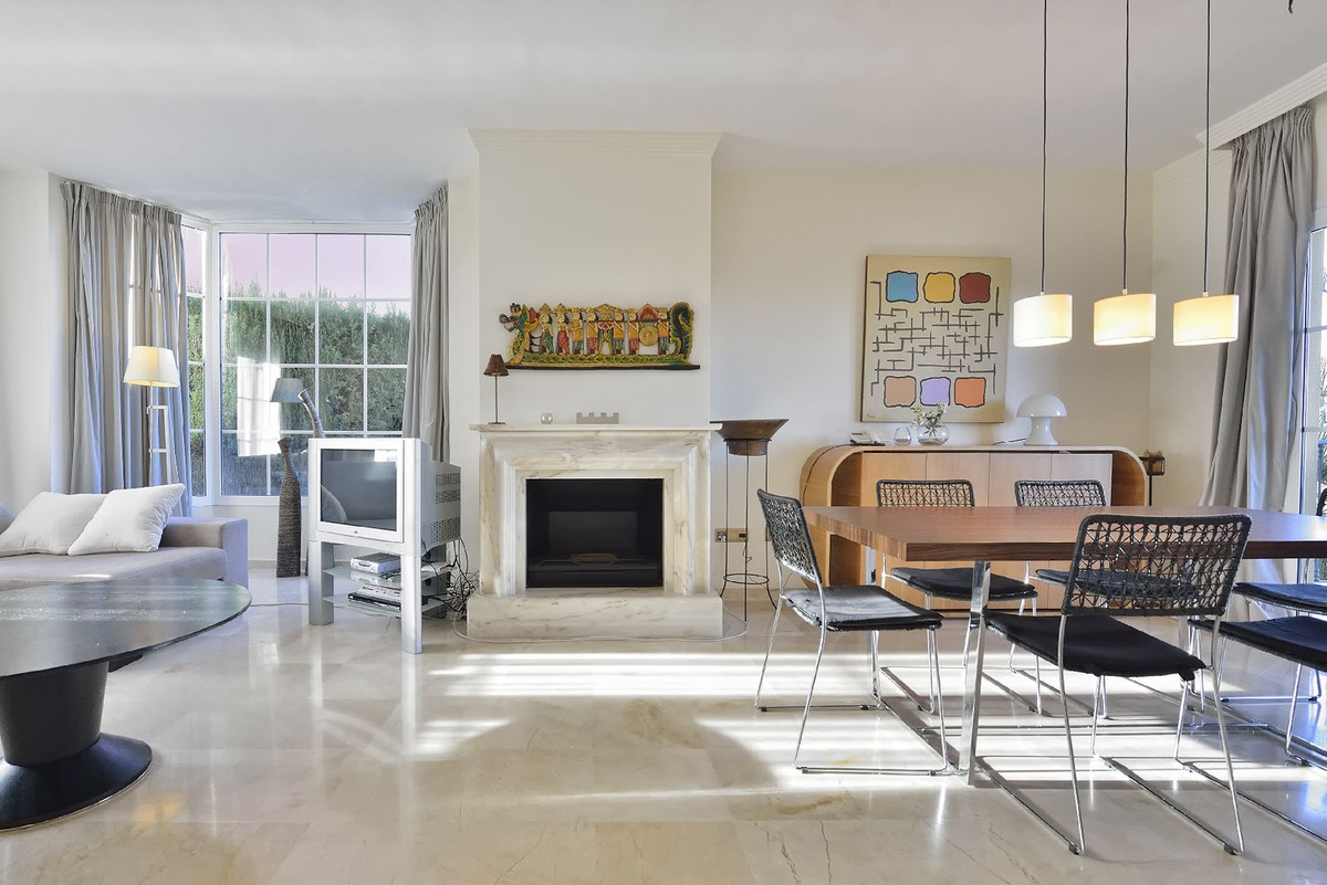 3 Bed Townhouse for sale in Torrequebrada Costa Del Sol, Málaga, Spain