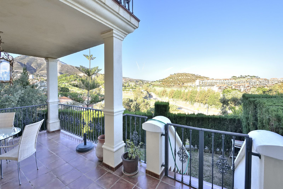 3 Bed Townhouse for sale in Torrequebrada Costa Del Sol, Málaga, Spain