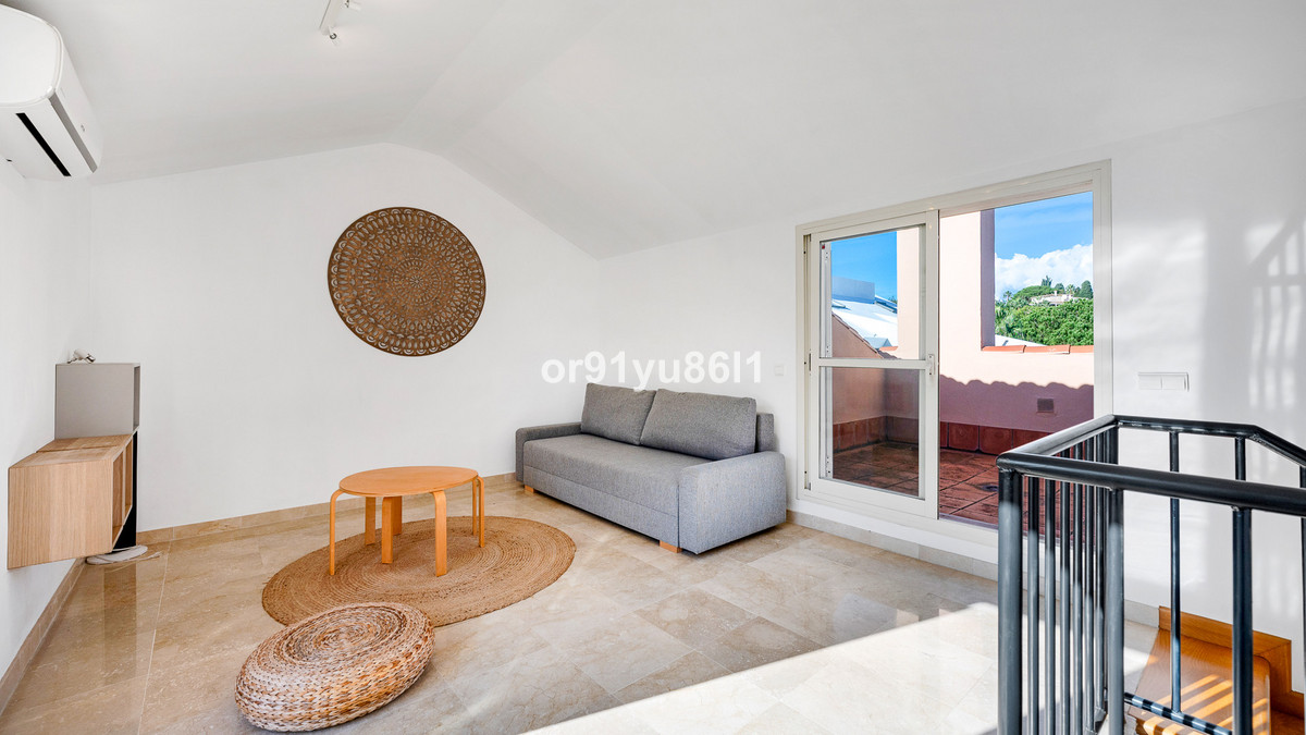 3 Bed Apartment for sale in Marbesa Costa Del Sol, Málaga, Spain