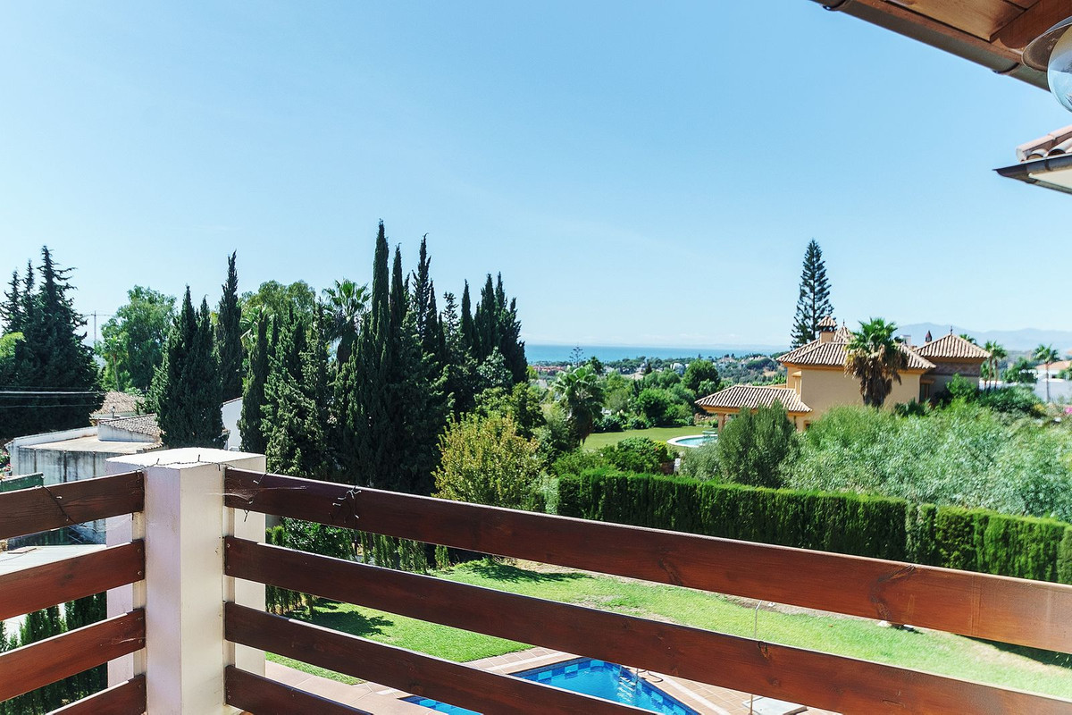 Se vende Villa - Chalet de 5 dormitorios en Costa Del Sol, Málaga, España